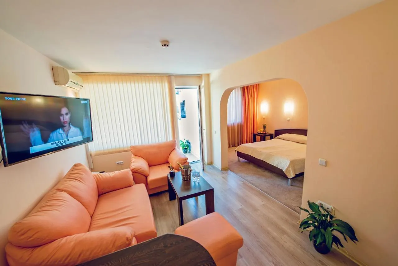Family Hotel Gran Ivan Warna
